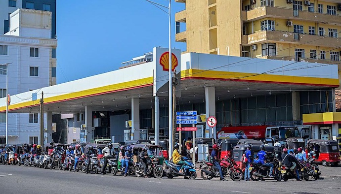 202603Sri-Lanka-Declares-Wednesdays-Public-Holiday-As-Asia-Moves-To-Conserve-Fuel