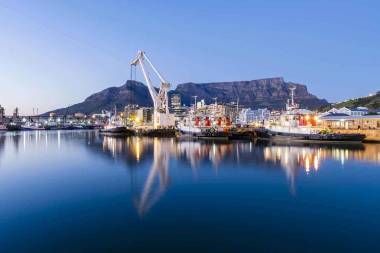 Victoria and Alfred Harbour sunrise, Cape Town
