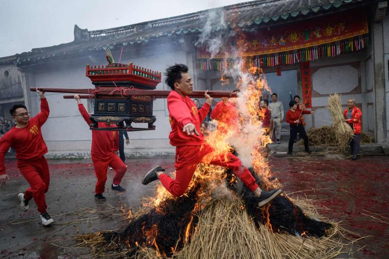 Jump Bonfire in Chinaâs Jieyang
