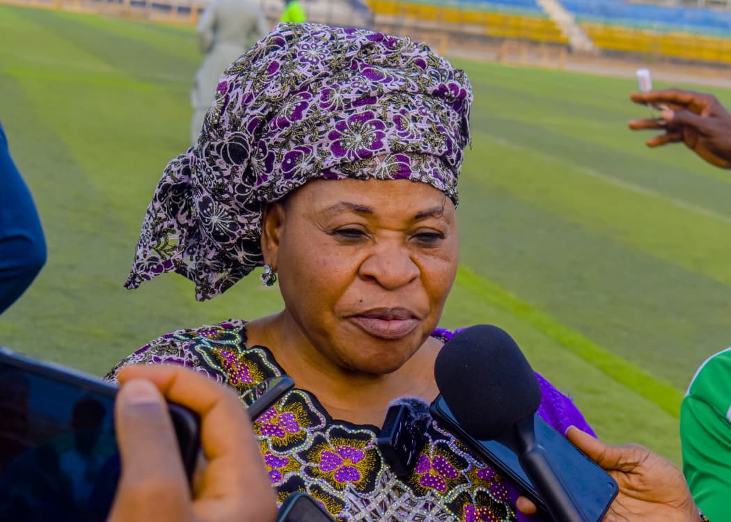 efff5bd0-3827-4ea3-a1a5-520e23e33b19