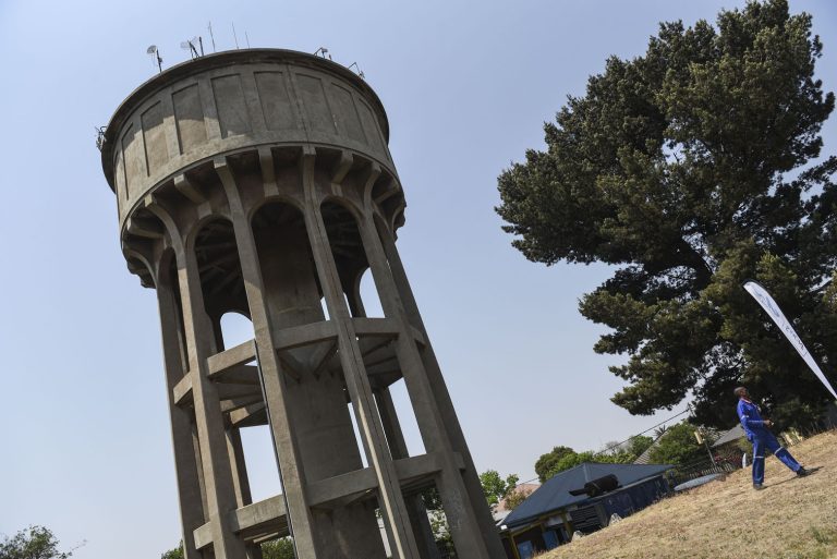 202210mayor-water-12