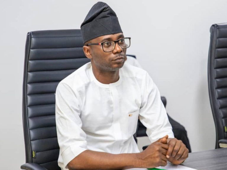 202503Kingsley-Femi-Fanwo