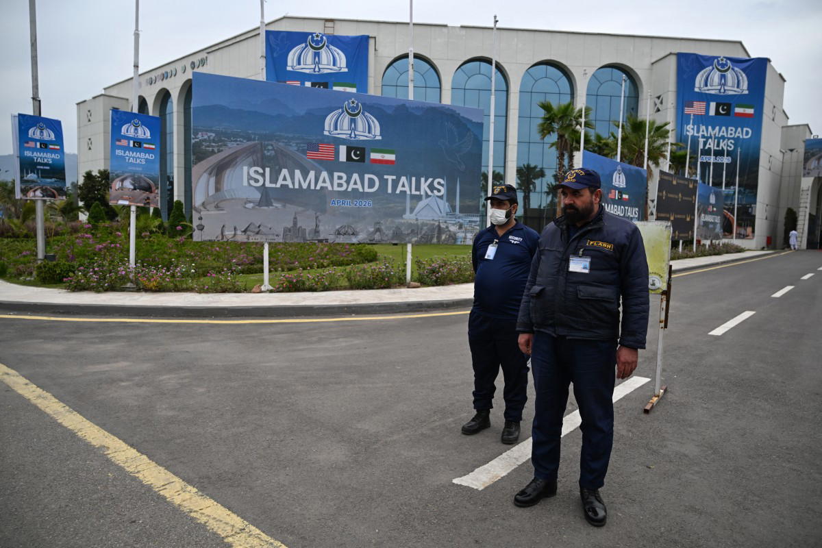 202604AFP__20260411__A7FR89E__v1__MidRes__PakistanWarIranUsIsraelTalks