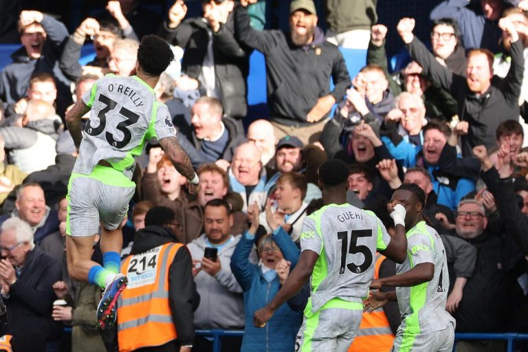 202604AFP__20260412__A7JM9KZ__v1__MidRes__FblEngPrChelseaManCity