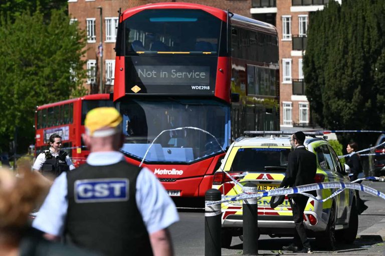 202604AFP__20260429__A9BX9XF__v1__HighRes__776491269-scaled-1