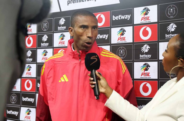 Football - Betway Premiership 2025/26 - Orlando Pirates v Golden Arrows - Orlando Amstel Arena - Soweto