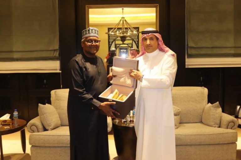 202604Aliko-Dangote-and-Yousef-bin-Mohamm