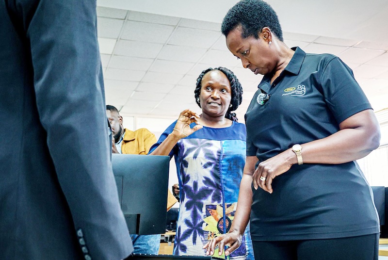 202604Allen-Kagina-at-the-tech-hub