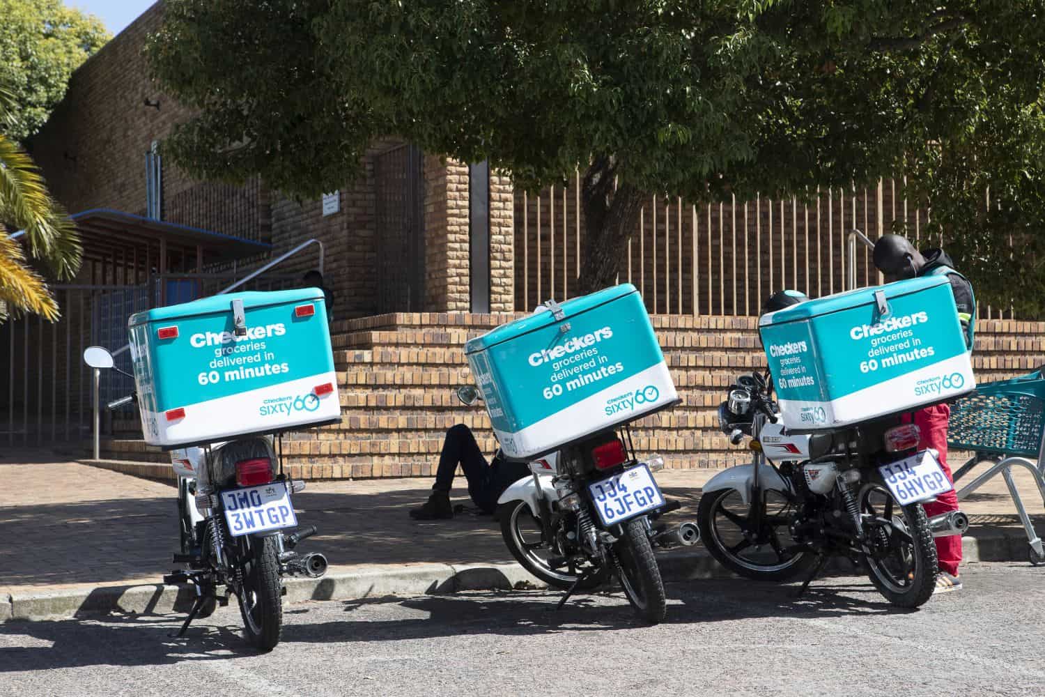 Major supermarkets' online delivery service to continue during the lockdown