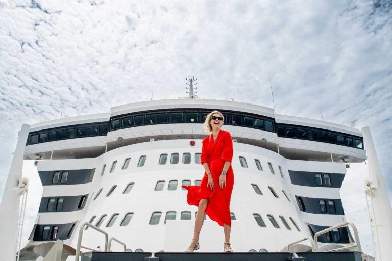 202604Cunard-ambassador-in-SA-Minki-Van-der-Westhuizen-scaled-1