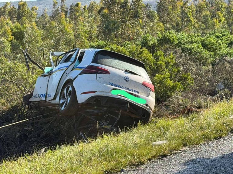 202604Eastern-Cape-traffic-officer-accident