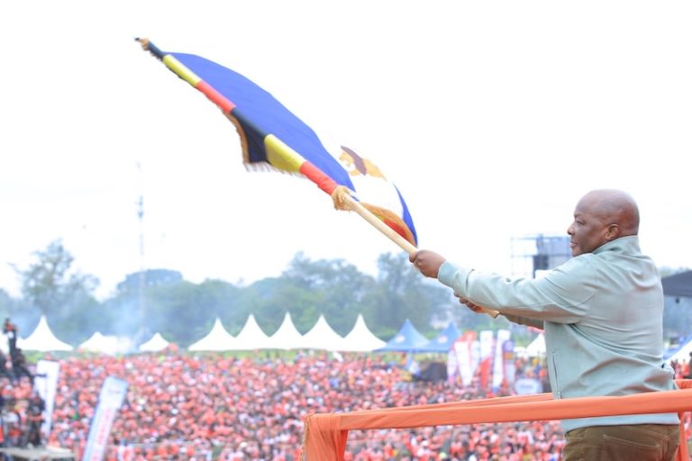 202604Kabaka-flags-off-runners