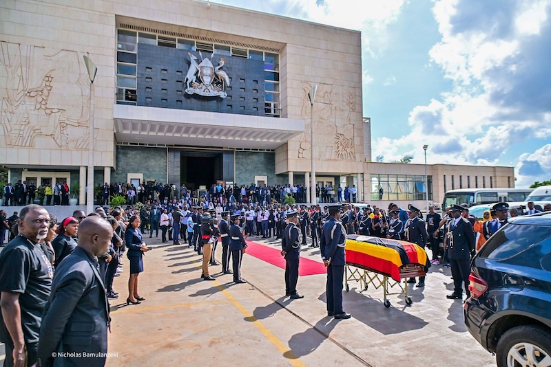 202604Nakimulis-body-at-parliament