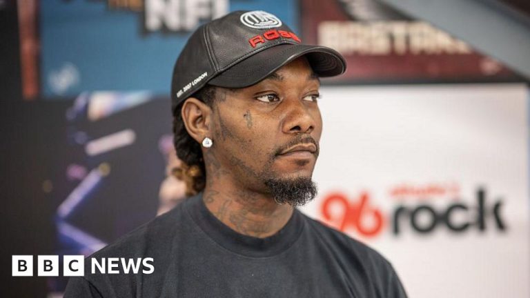 202604Offset-Returns-To-Stage