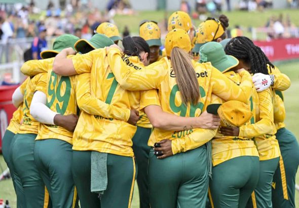 2nd Women's T20I: South Africa v India