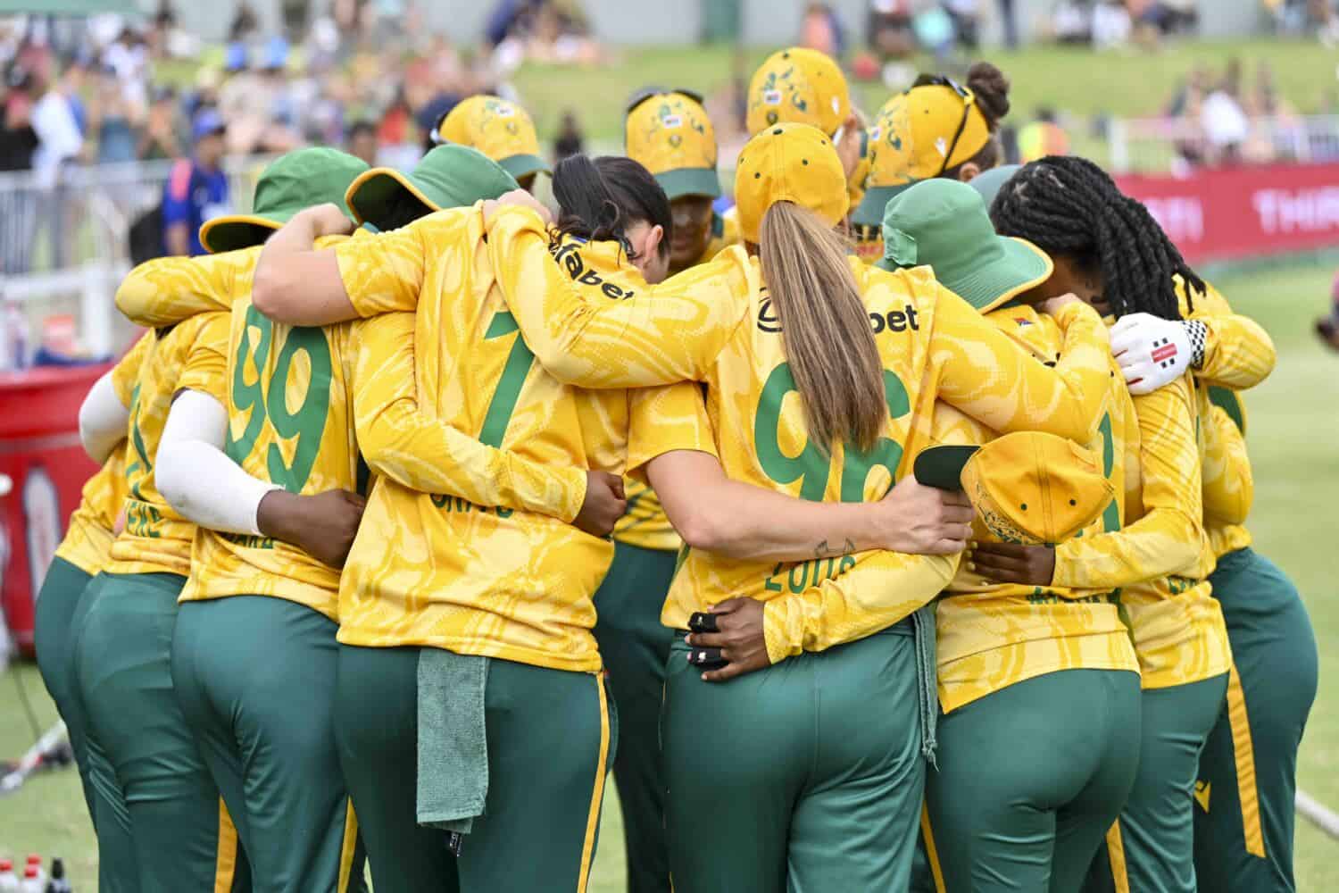 2nd Women's T20I: South Africa v India