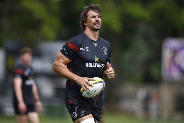 202604Sharks-lock-Eben-Etzebeth