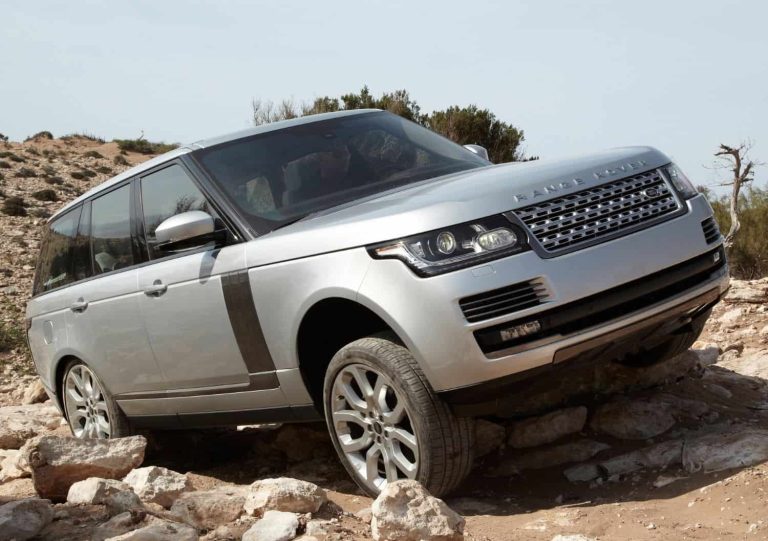 202604range-rover-make-a-statement-used-car