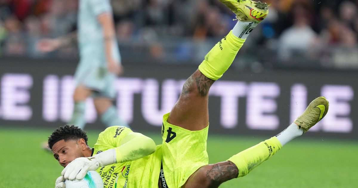 203c2ee6-dbf2-48aa-af3a-448751ec8894