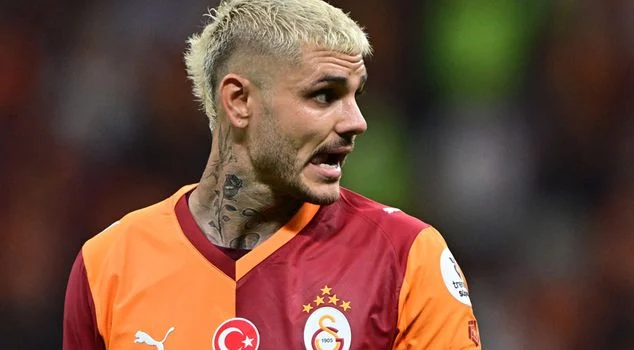 icardi-den-derbiye-damgaya-vuran-hareket-19116272_3297_amp
