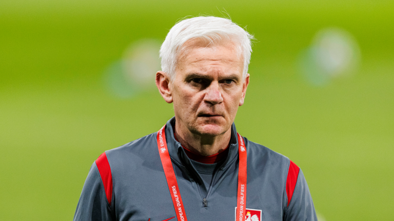 poland-assistant-coach-jacek-magiera-1070518833