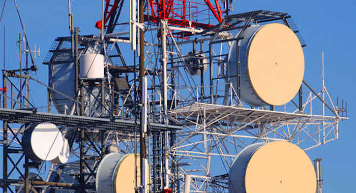 202109telecommunication-mast