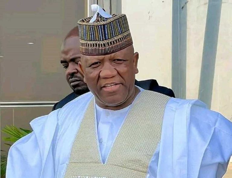 202512Abdulaziz-Yari-