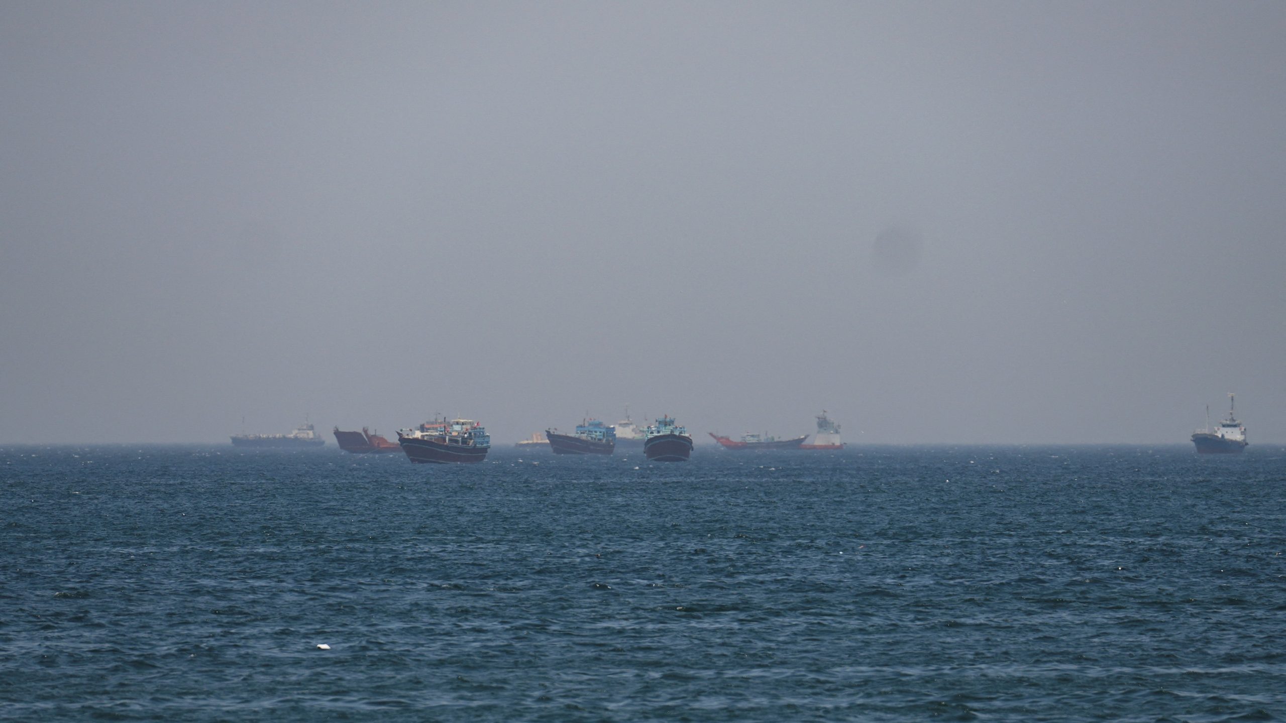 2026052026-05-04T100736Z_424952780_RC282LAWURYT_RTRMADP_3_IRAN-CRISIS-OMAN-HORMUZ-scaled-1