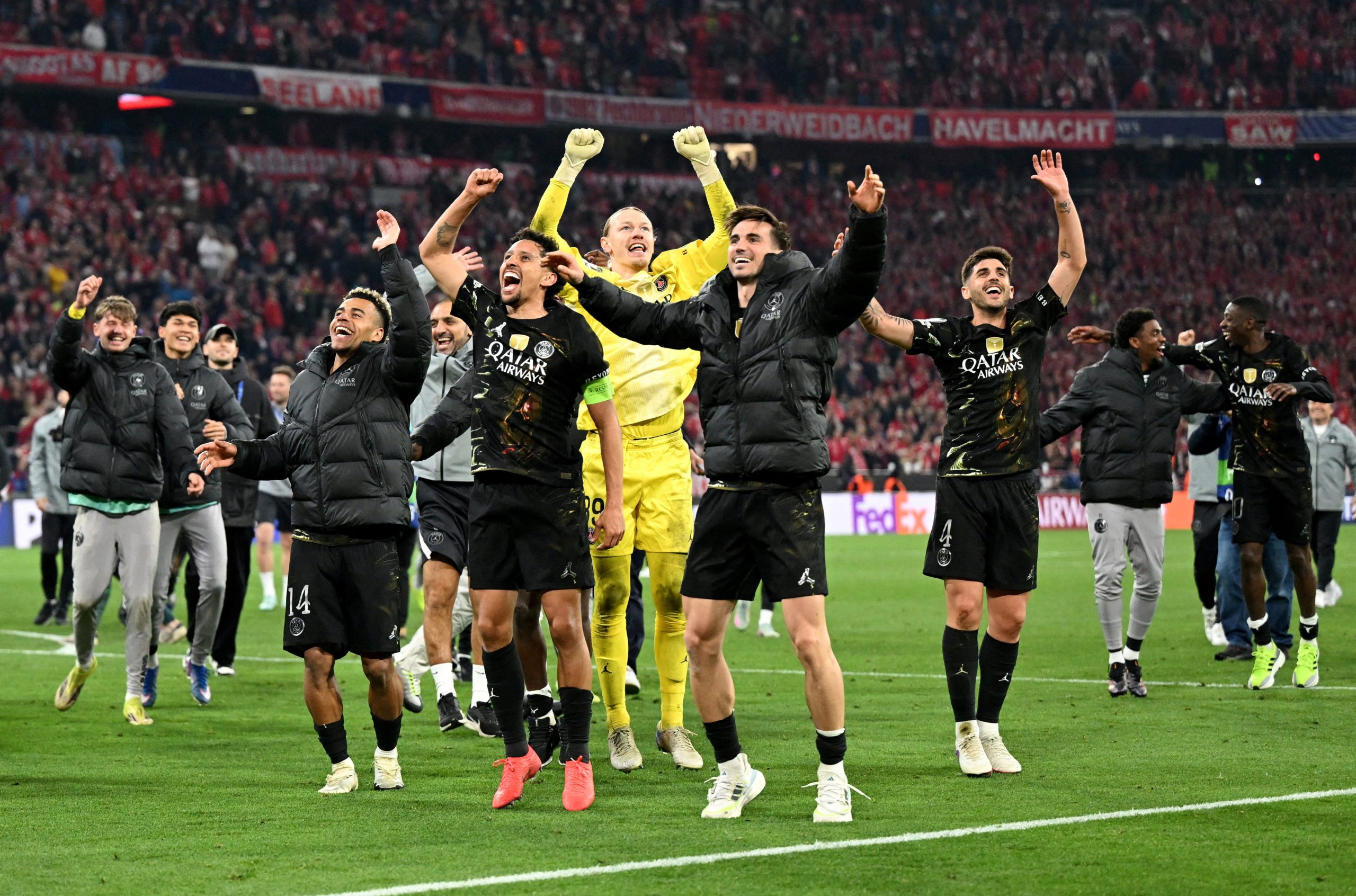 2026052026-05-06T211527Z_2035450456_UP1EM561MSKKM_RTRMADP_3_SOCCER-CHAMPIONS-FCB-PSG-scaled-1