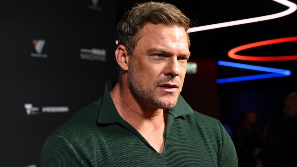 202605Alan-Ritchson-