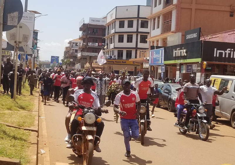 202605Arsenal-fans-in-Jinja-city