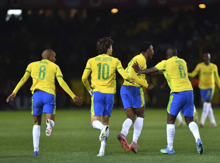 Football - Betway Premiership 2025/26 - Mamelodi Sundowns v Kaizer Chiefs - Loftus Versfeld Stadium - Pretoria