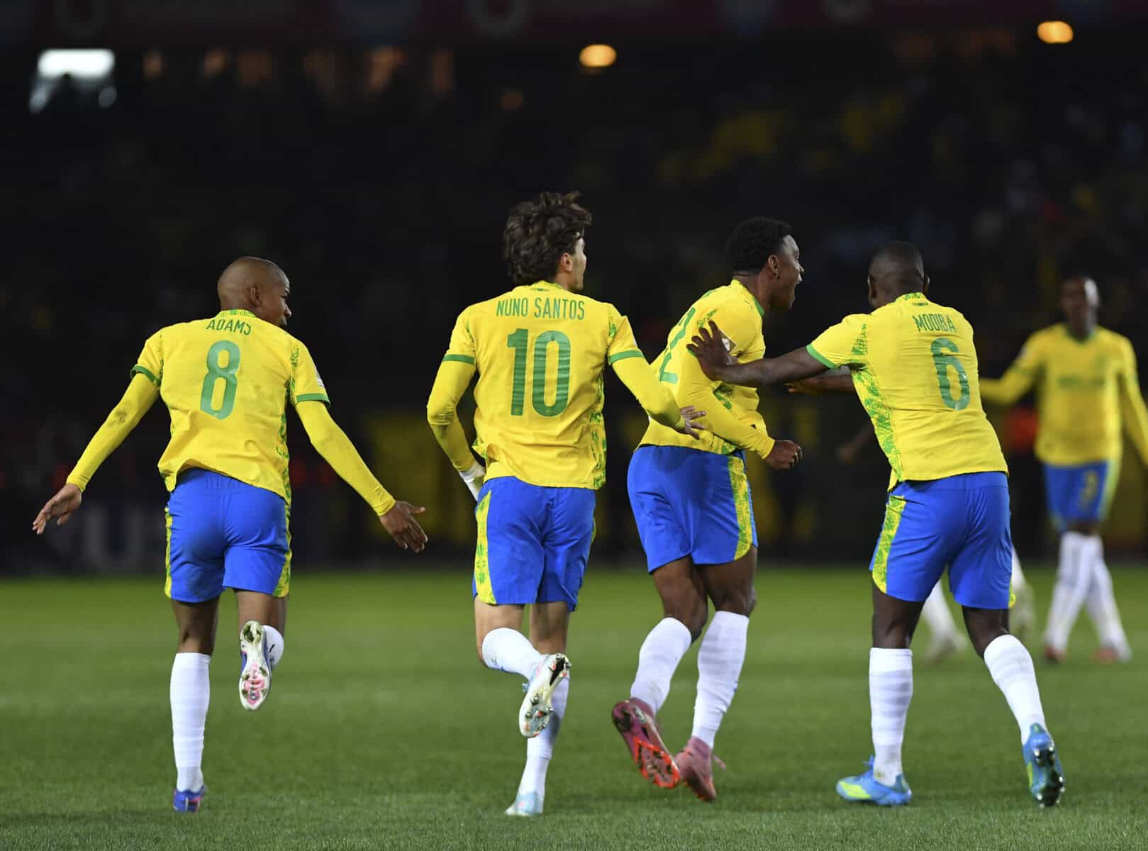 Football - Betway Premiership 2025/26 - Mamelodi Sundowns v Kaizer Chiefs - Loftus Versfeld Stadium - Pretoria