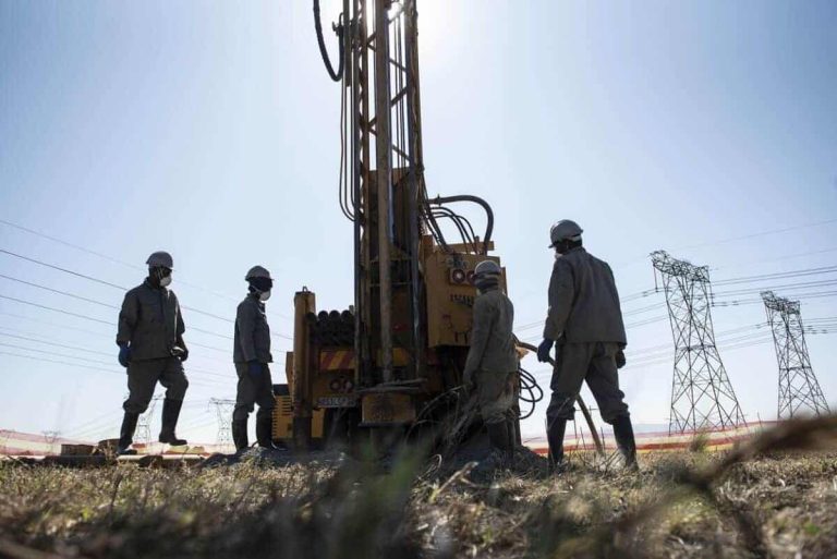 202605Borehole-drilling-1200x801-1