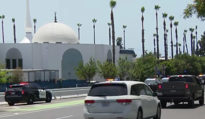 202605California-Mosque-Attack-Leaves-Community-Reeling-As-Child-Hides-During-Gunfire