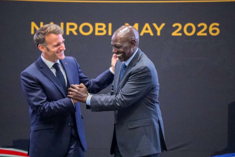 202605DNMacron1005ss