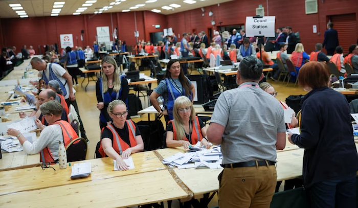 202605Early-English-Election-Results-Show-Reform-Gains-Labour-Council-Losses