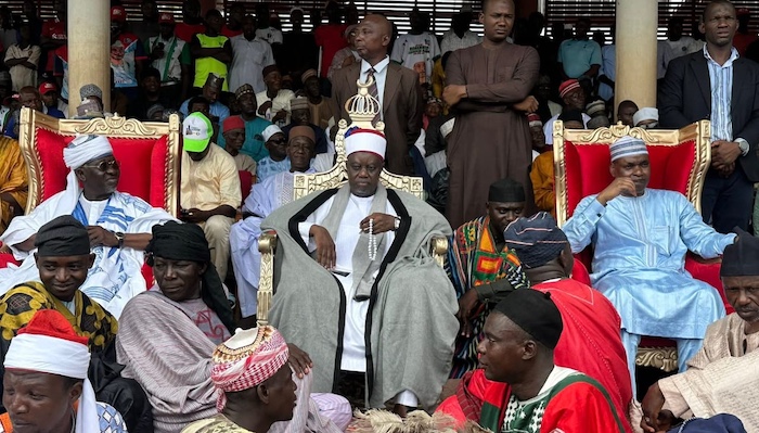 202605Former-Nasarawa-State-Governor-Umaru-Tanko-Al-Makura-Ex-IGP-and-his-supporters-at-Emirs-Palace-Lafia-on-Sunday