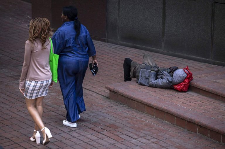 Daily Life in Johannesburg As South Africa To Host G20 Leaders's Summit