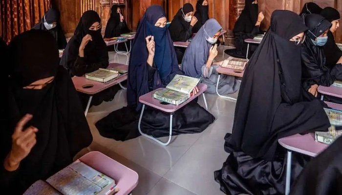 202605Indonesia-Closes-Islamic-Boarding-School-After-Mass-Sexual-Abuse-Allegations