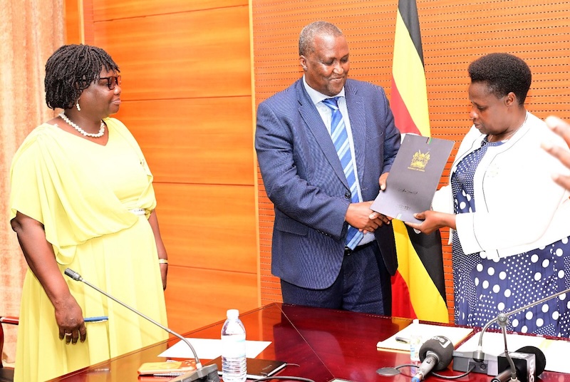 202605Kenya-and-Uganda-VP-Jessica-Alupo-sign-compensation