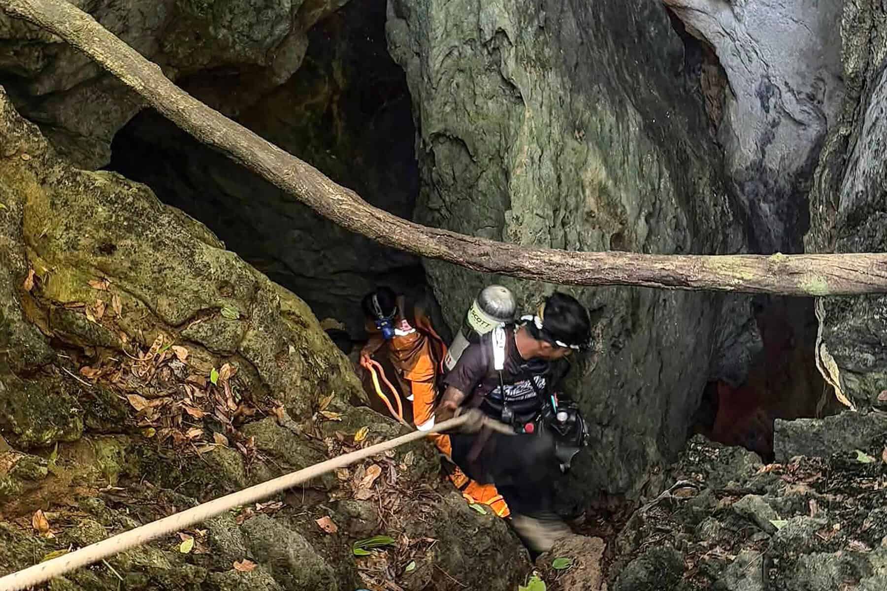 LAOS-CAVE-RESCUE
