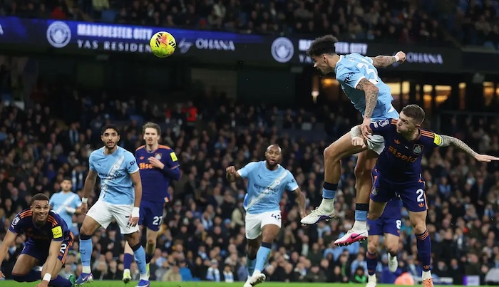 202605Man-City-Close-Gap-On-Arsenal-To-Two-Points-With-Two-Games-To-Go