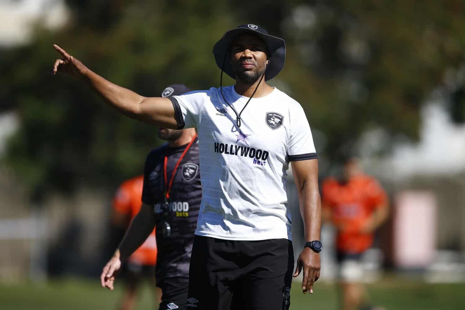 202605Sharks-coach-JP-Pietersen-1