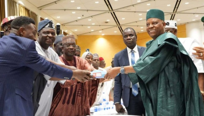 202605Shettima-Submits-Tinubus-APC-Nomination-Forms-For-2027-Re-Election-Bid