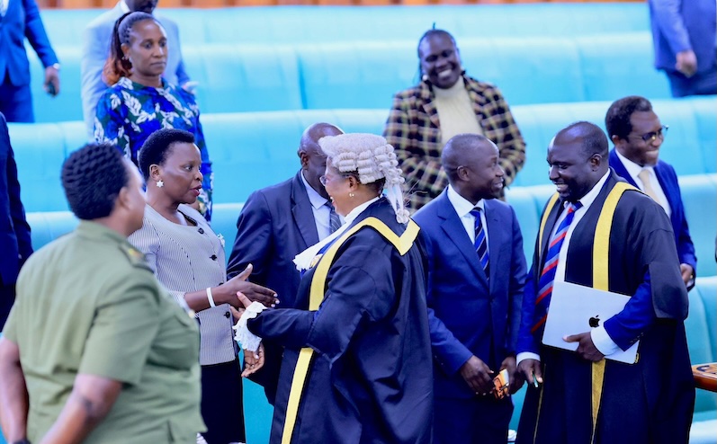 202605Speaker-Anita-Among-interacts-with-MPs