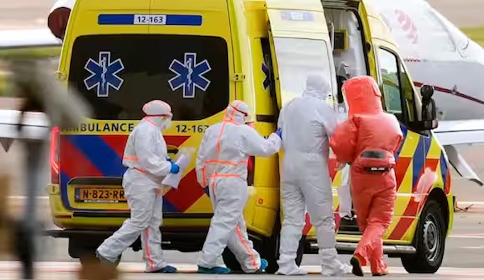 202605UK-To-Isolate-Cruise-Ship-Passengers-In-Former-Covid-Hospital