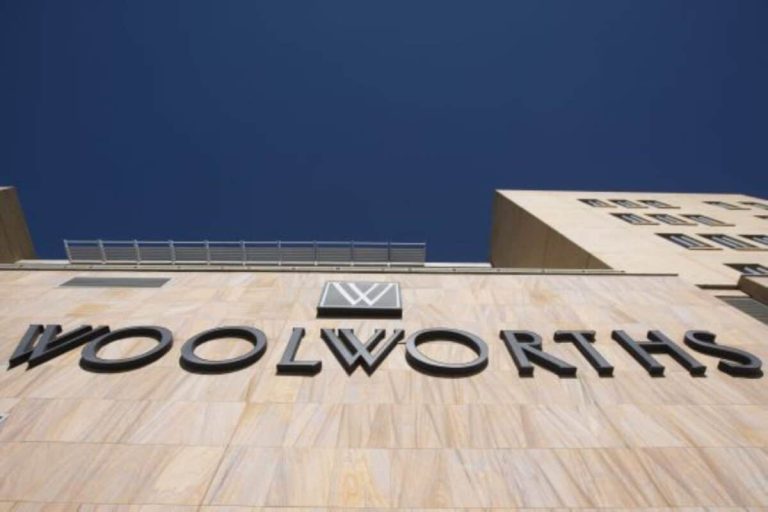 202605Woolworths-1200x800-1