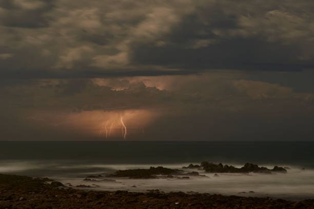 202605thunderstorms-and-cloudy-weather-conditions-in-western-cape