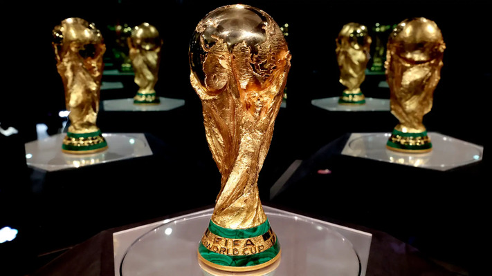 FIFA-World-Cup-Trophy-2